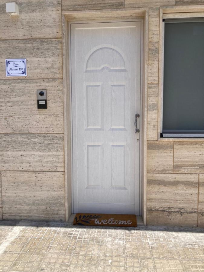 Casa Mazzini 110 Apartment Monopoli Luaran gambar